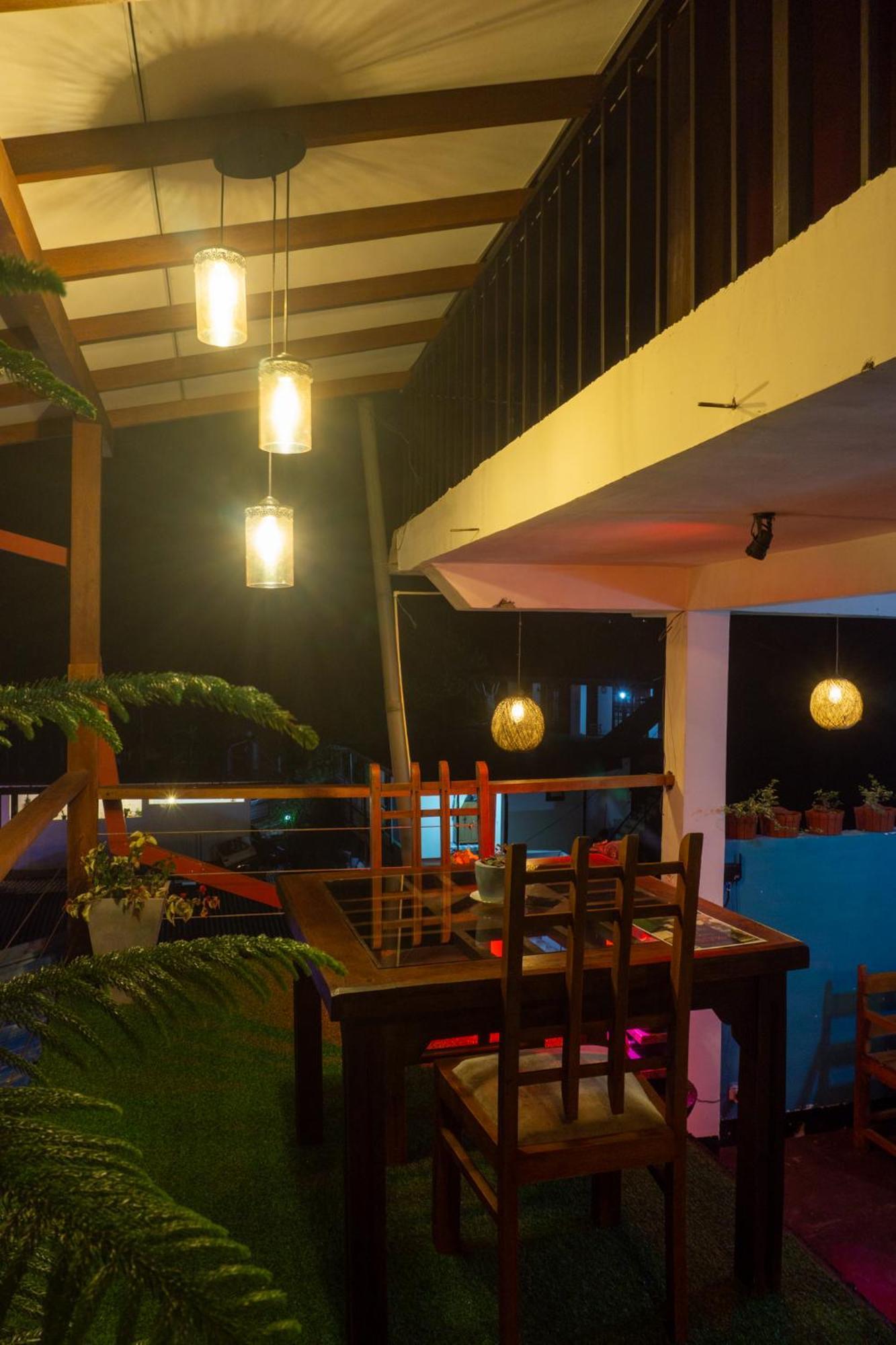 Refresh Inn Ella Luaran gambar