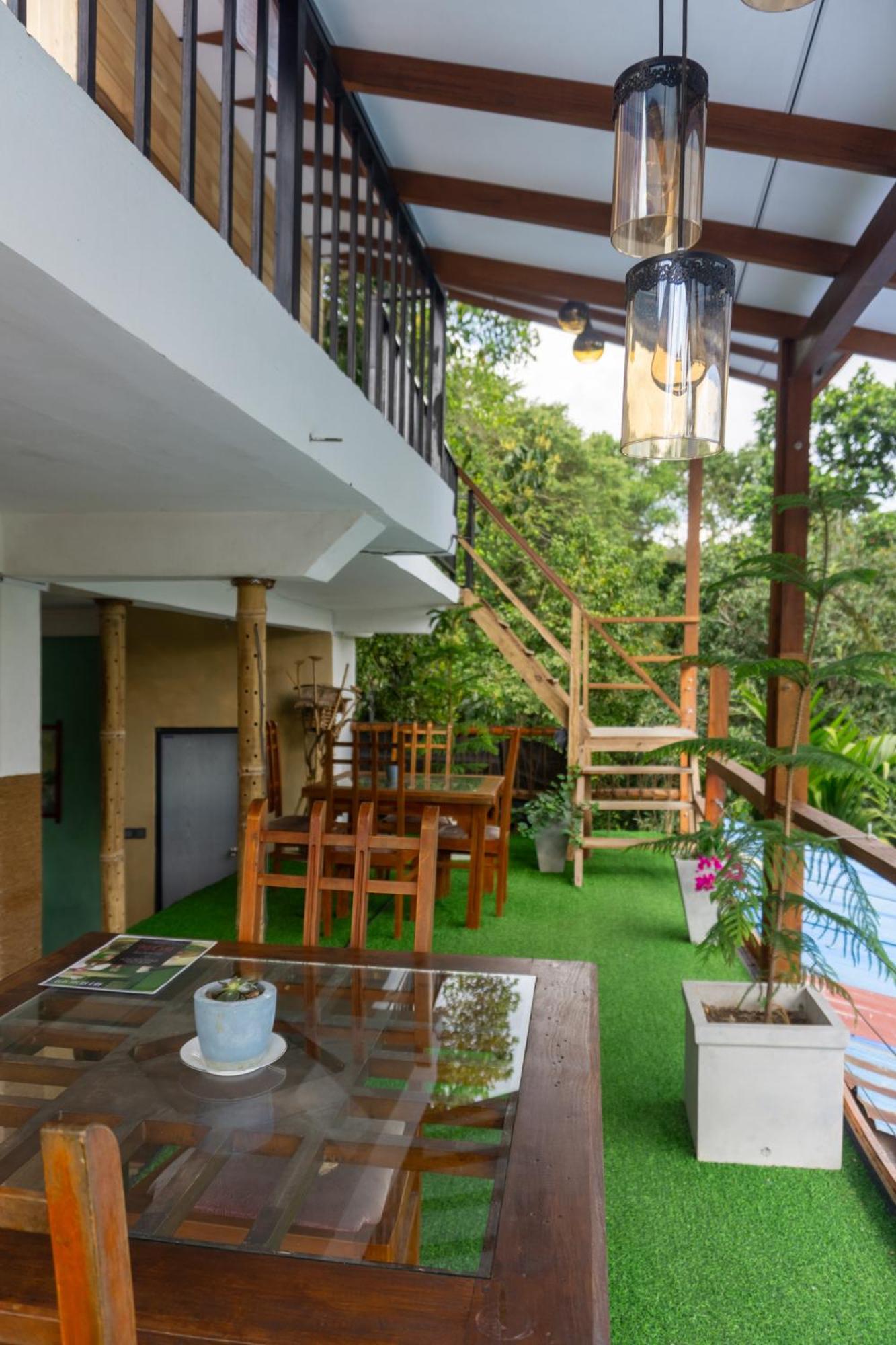 Refresh Inn Ella Luaran gambar