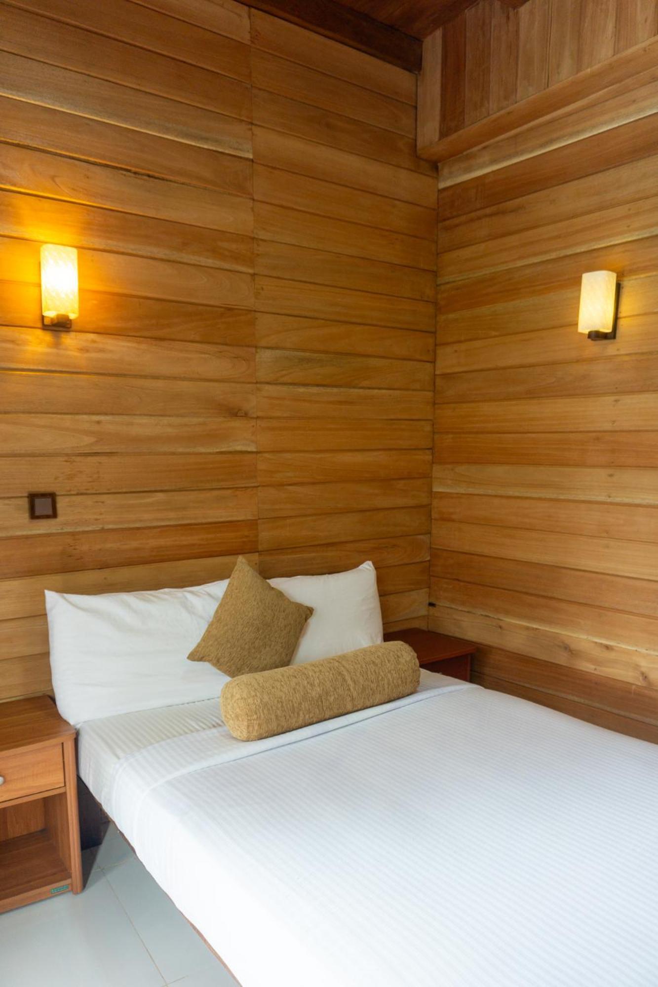 Refresh Inn Ella Luaran gambar